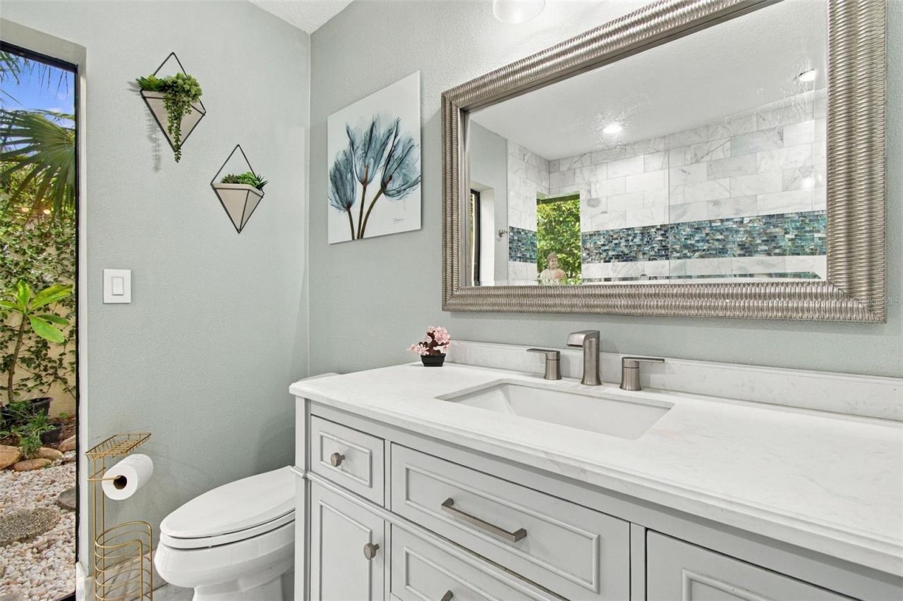 5041 Paloma Drive, Tampa, FL 33624 Photo