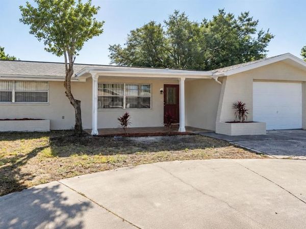 8952 STERLING LANE , PORT RICHEY, FL 34668