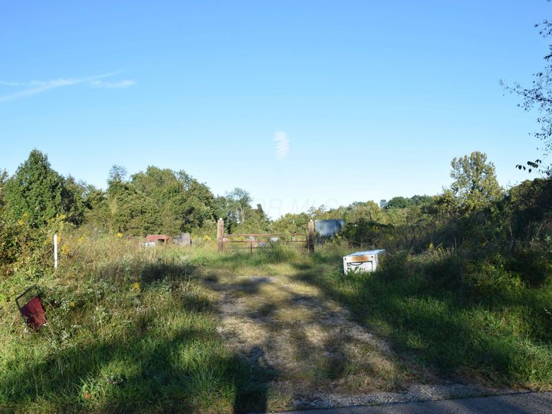 13046 Portie-Flamingo Road SE, Corning, OH 43730 Photo 2