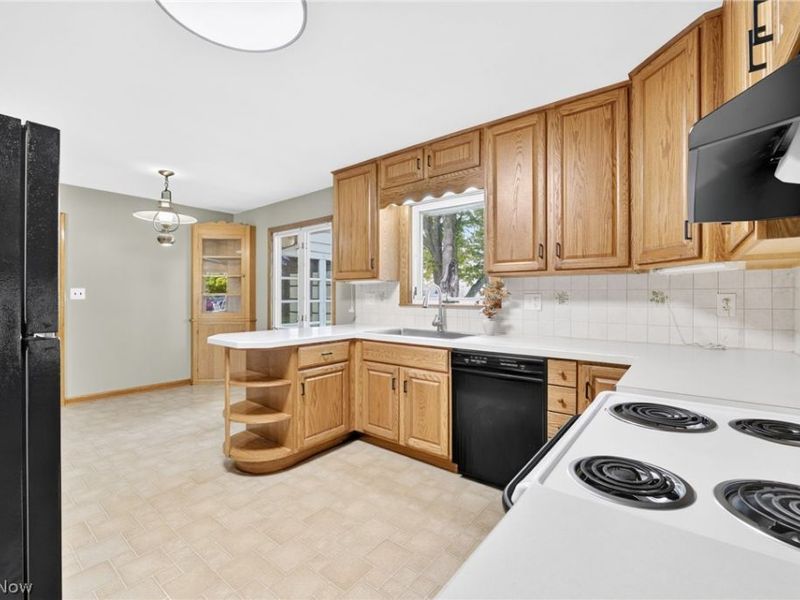 1645 Westwood Circle, Wooster, OH 44691 Photo 6