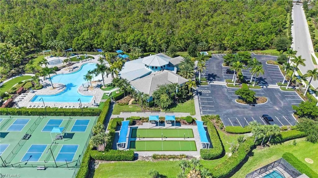 3069 Amadora Cir, Cape Coral, FL 33909 Photo