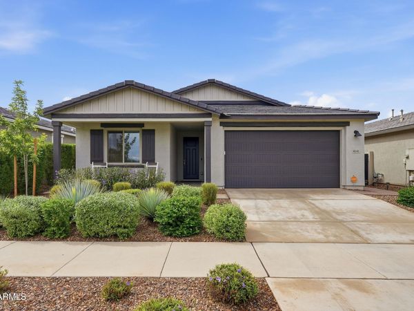 4646 S FERRIC, Mesa, AZ 85212
