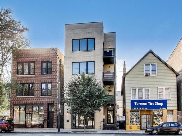 2246 N Western Avenue, Unit 4, Chicago, IL 60647