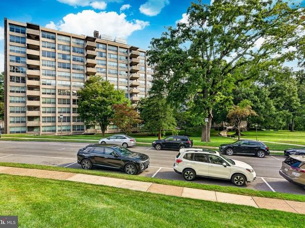 1001 CITY AVENUE, Unit EE-1021, WYNNEWOOD, PA 19096