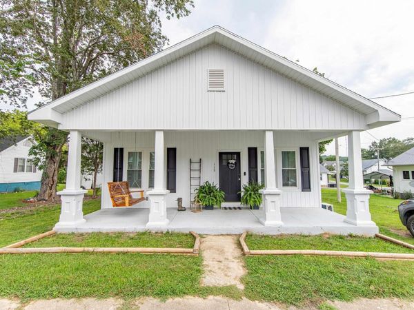 115 E SONGER ST , Waynesboro, TN 38485