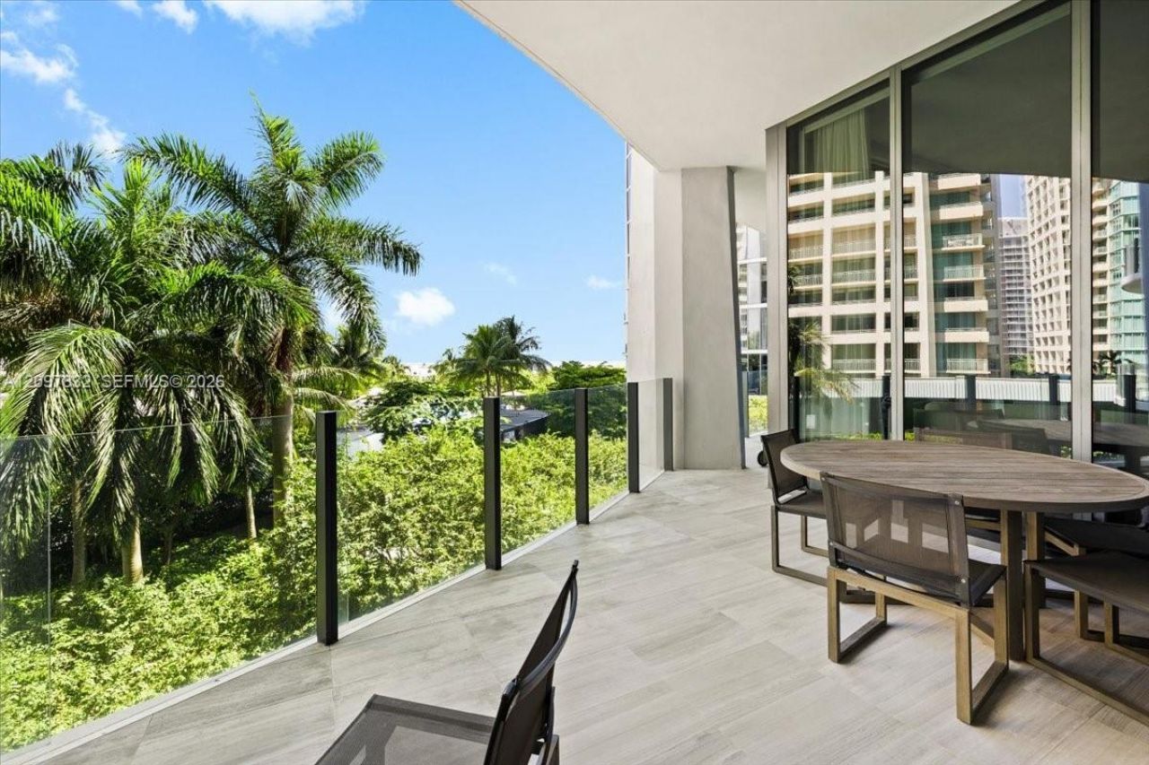 2821 S Bayshore Dr, Unit 6B, Miami, FL 33133 Photo