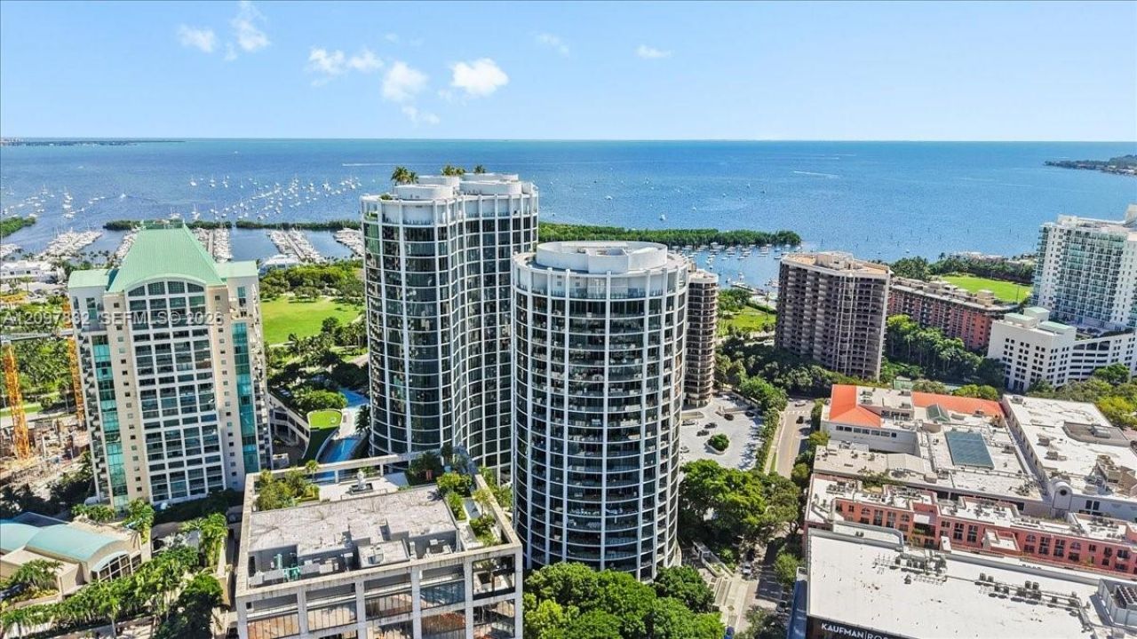 2821 S Bayshore Dr, Unit 6B, Miami, FL 33133 Photo