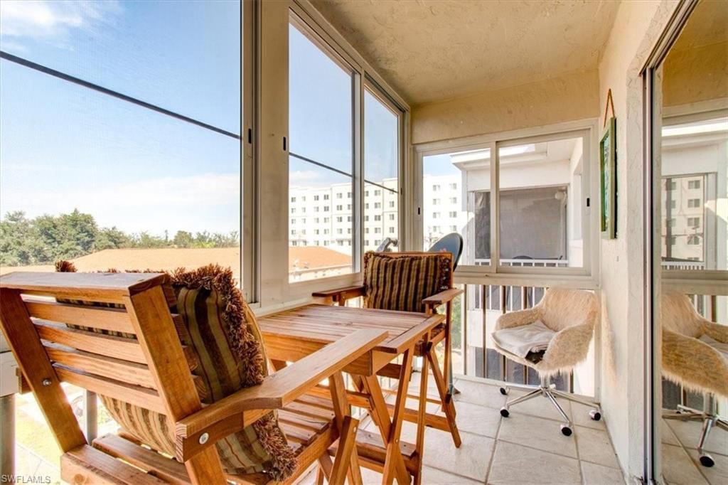 4906 Victoria Dr , Unit 413, Cape Coral, FL 33904 Photo