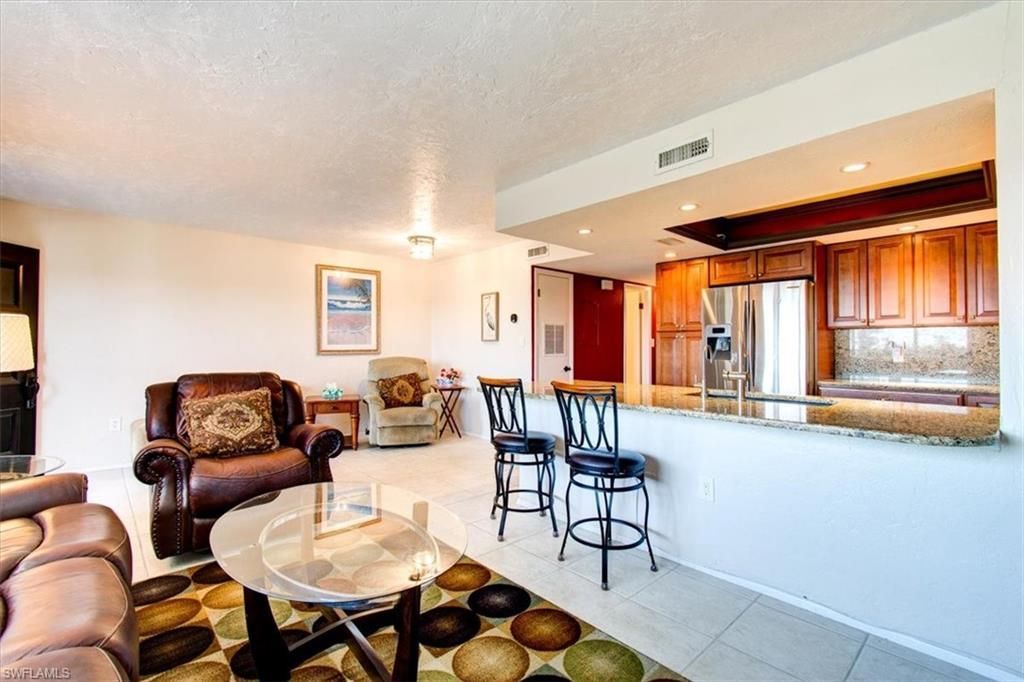 4906 Victoria Dr , Unit 413, Cape Coral, FL 33904 Photo