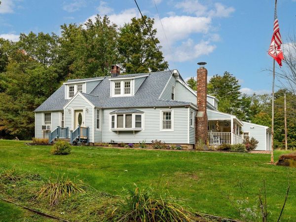 136 Bog Road, York, ME 03909