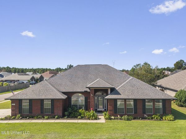14633 N Bruce Cove, D'Iberville, MS 39540