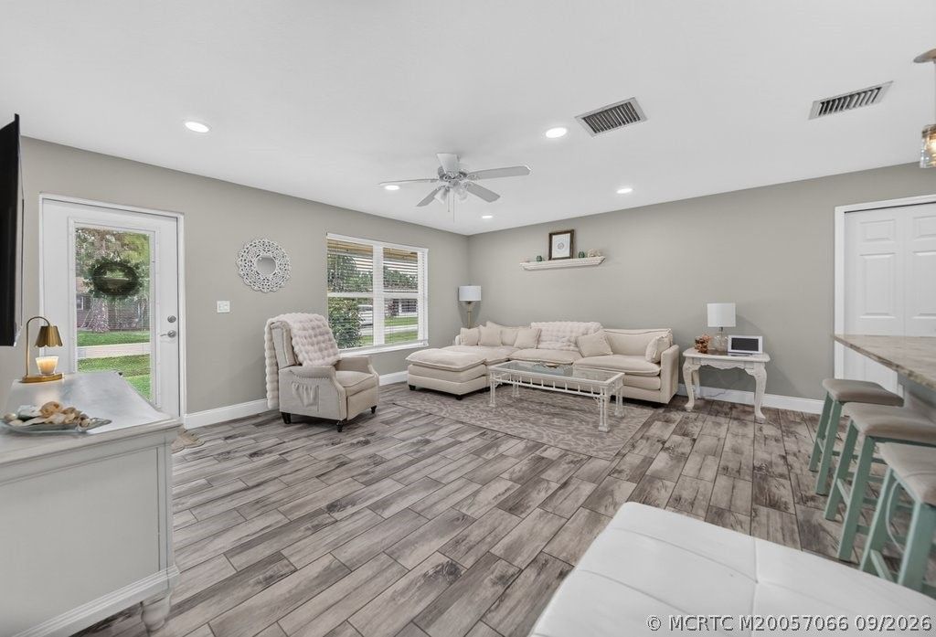 918 SW 36th Terrace , Palm City, FL 34990 Photo