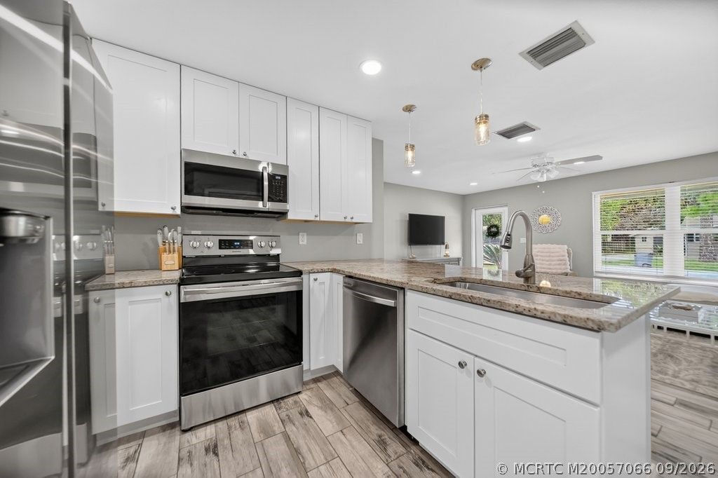 918 SW 36th Terrace , Palm City, FL 34990 Photo