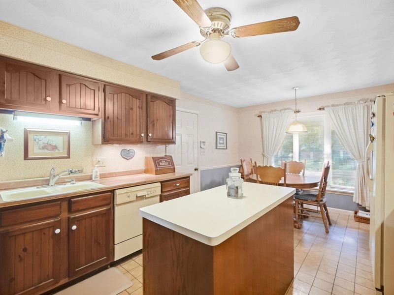 1020 Crestwood Hills Drive , Vandalia, OH 45377 Photo 17