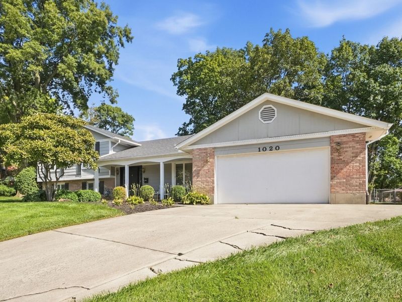 1020 Crestwood Hills Drive , Vandalia, OH 45377 Photo 2