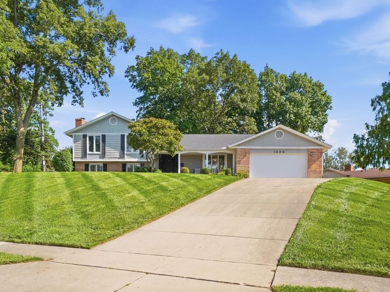 1020 Crestwood Hills Drive , Vandalia, OH 45377 Photo 3