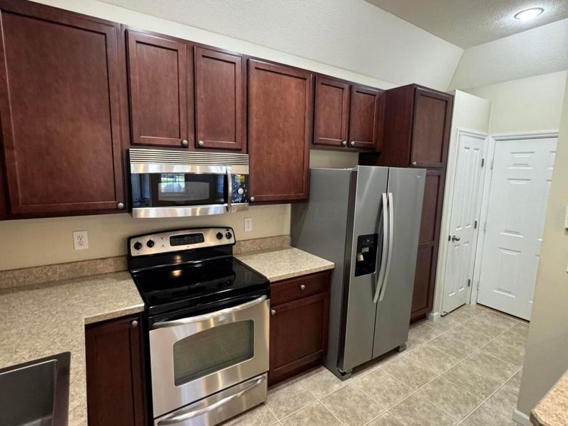 9155 Gramford Street , Columbus, OH 43240 Photo 7