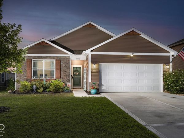 1962 Fairmount Drive, Greenfield, IN 46140