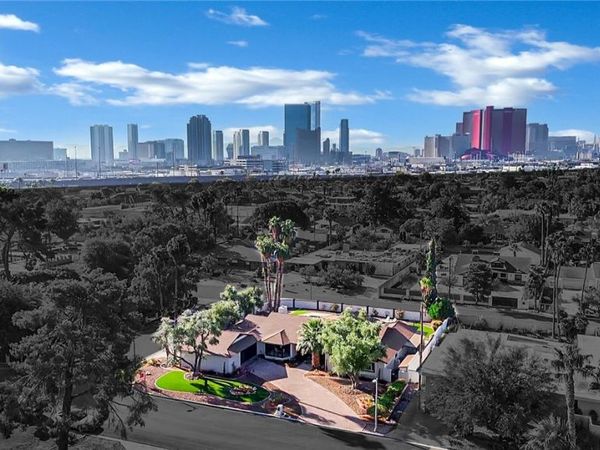 1244 Park Circle , Las Vegas, NV 89102