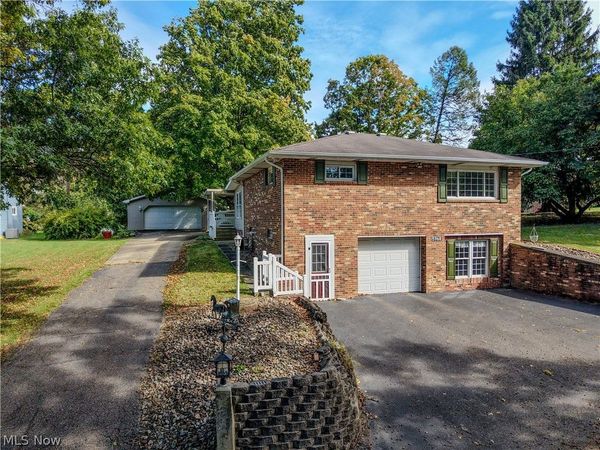 15962 Longs Church Road , East Liverpool, OH 43920