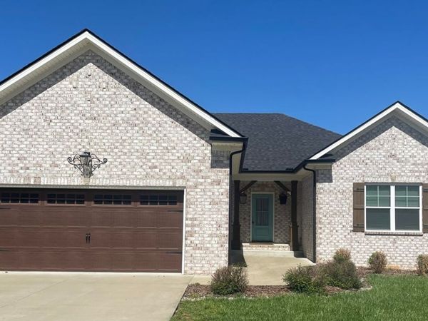 4284 Legacy Pointe Street , Bowling Green, KY 42104