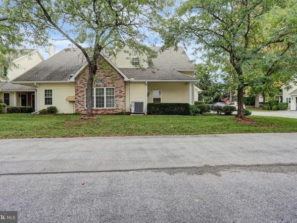 534 BRIGHTON PLACE , MECHANICSBURG, PA 17055
