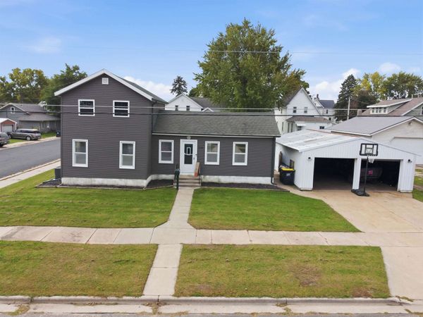 626 Mansion Street, Mauston, WI 53948