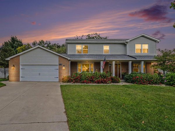 730 Lincoln Pines Place, St. Joseph, MI 49085