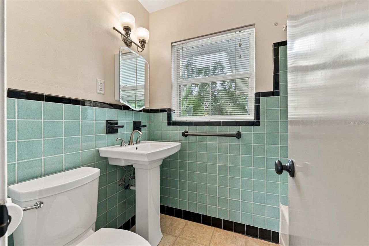 1007 21st Avenue W, Palmetto, FL 34221 Photo