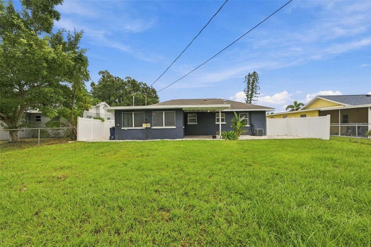 1007 21st Avenue W, Palmetto, FL 34221 Photo