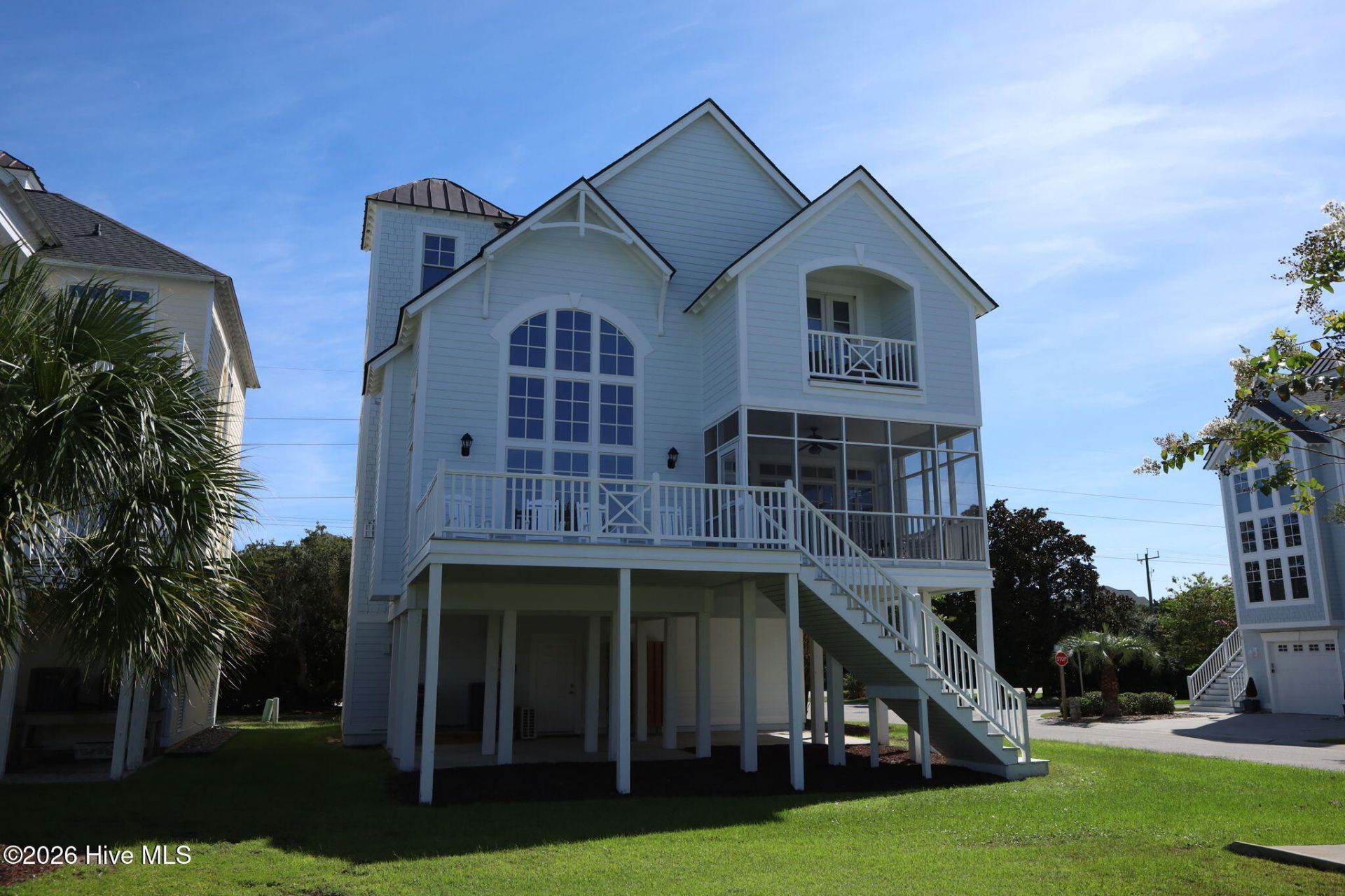 101 Sound Side Drive, Atlantic Beach, NC 28512 Main Photo