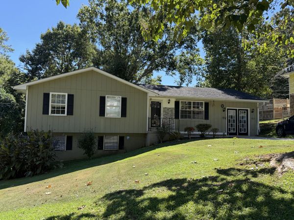 421 Wisteria Road , La Fayette, GA 30728