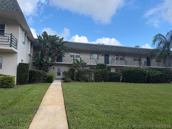 1900 S Kanner Highway , Unit 7-103, Stuart, FL 34994