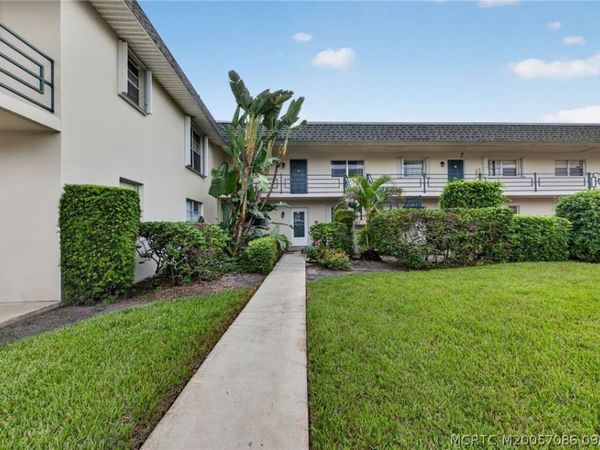1900 S Kanner Highway , Unit 7-103, Stuart, FL 34994