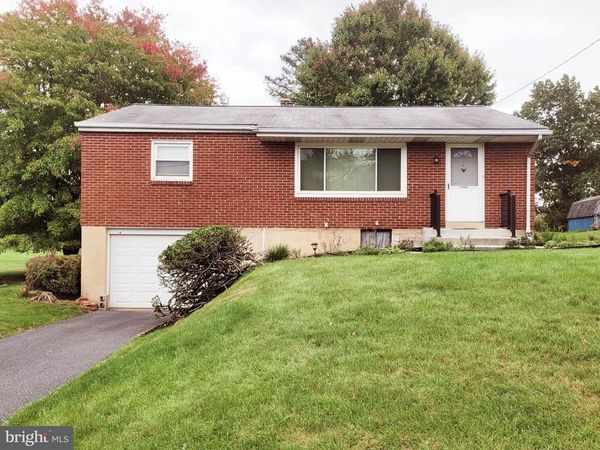 1391 FORD AVENUE, HARRISBURG, PA 17109