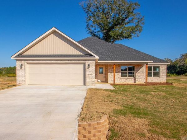 1088 Duke Drive, Bauxite, AR 72011