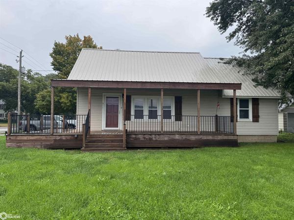 511 12th Street N, Humboldt, IA 50548