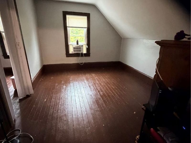 3525 Dawning Avenue, Cleveland, OH 44109 Photo 9