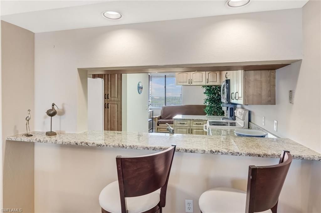 11118 Gulf Shore Dr , Unit 803, Naples, FL 34108 Photo