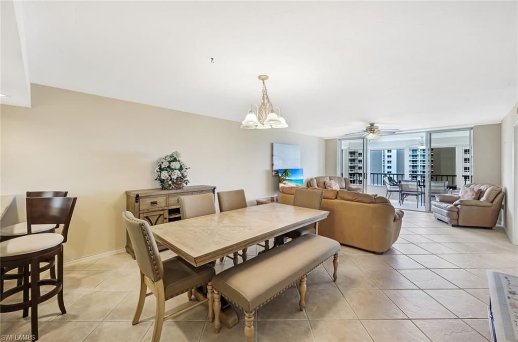 11118 Gulf Shore Dr , Unit 803, Naples, FL 34108 Photo