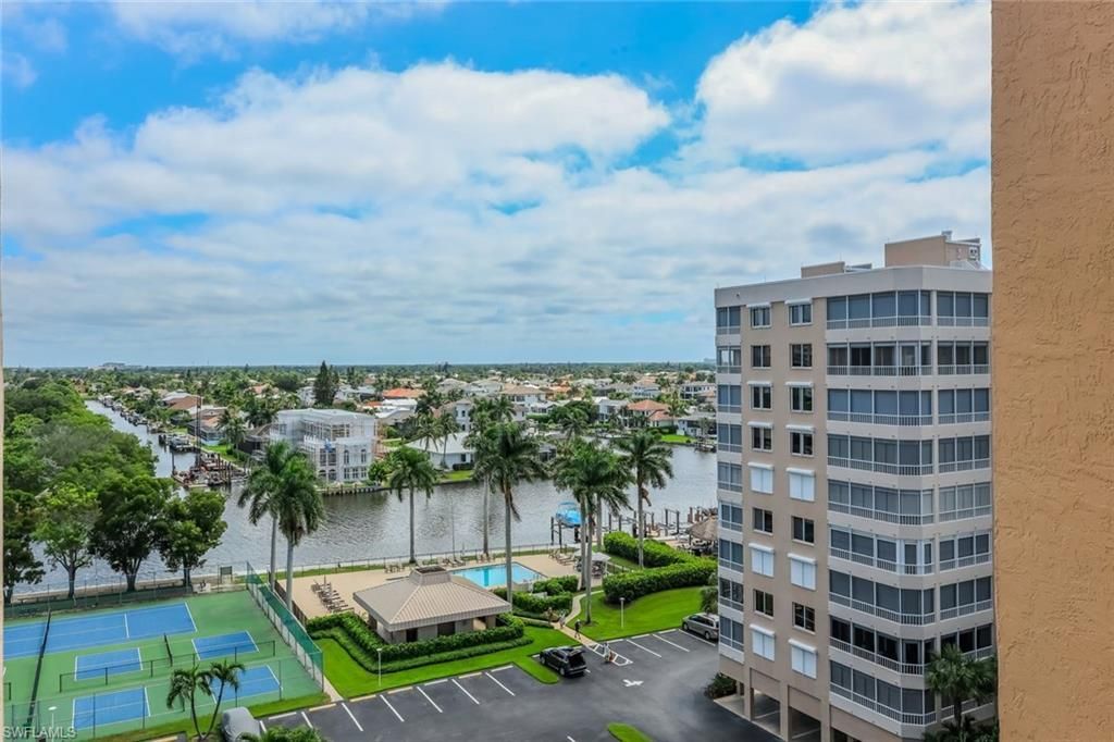 11118 Gulf Shore Dr , Unit 803, Naples, FL 34108 Photo