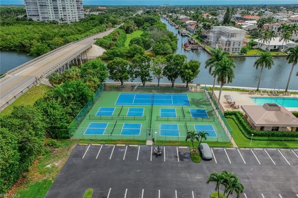 11118 Gulf Shore Dr , Unit 803, Naples, FL 34108 Photo