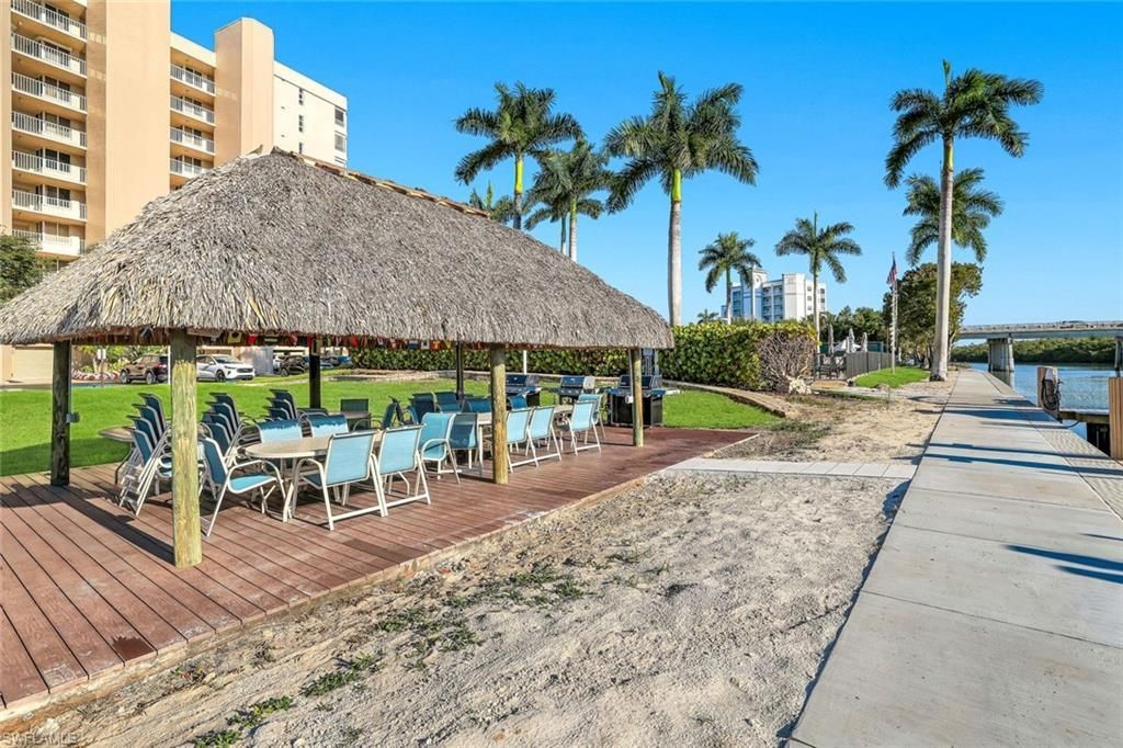 11118 Gulf Shore Dr , Unit 803, Naples, FL 34108 Photo