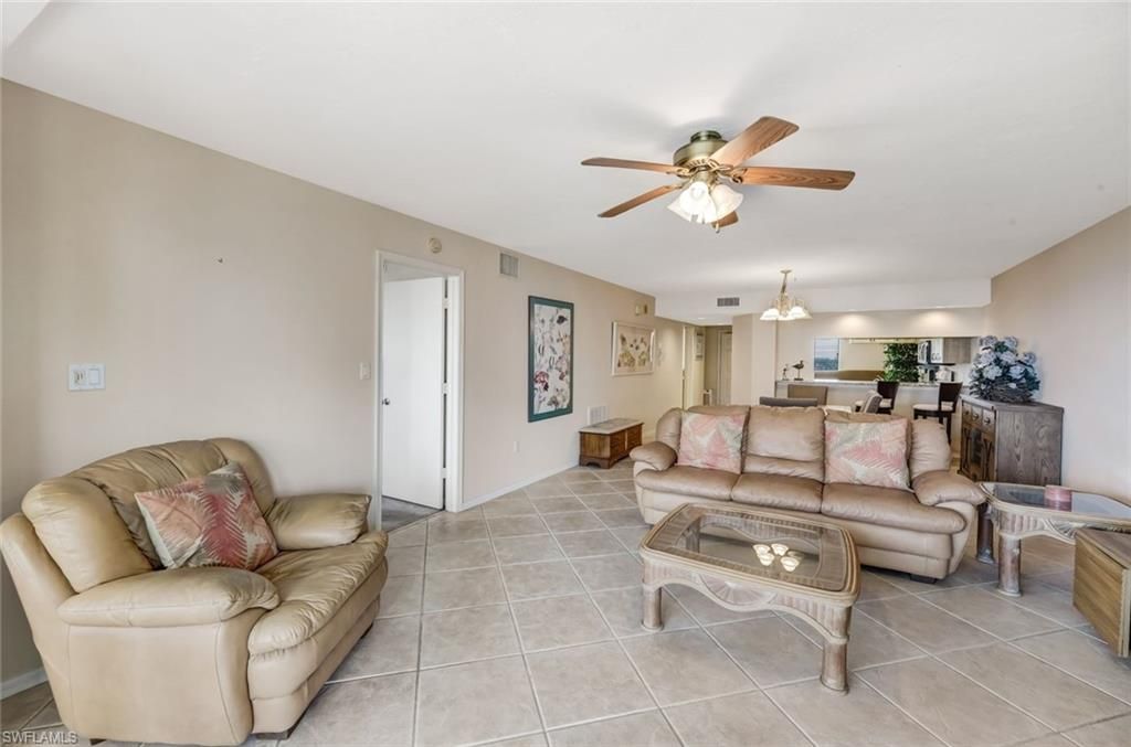 11118 Gulf Shore Dr , Unit 803, Naples, FL 34108 Photo
