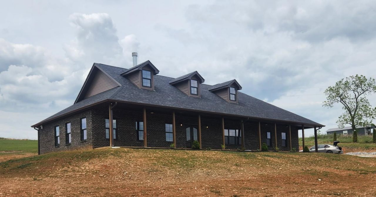 986 E Pin Hook Rd , Sparta, TN 38583 Main Photo