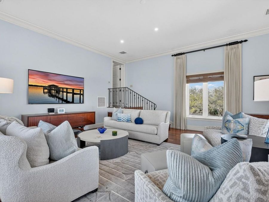 Property Image 37