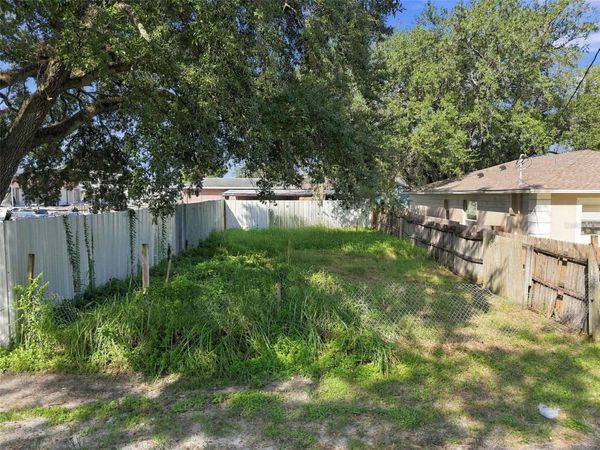 4620 N 35TH STREET , TAMPA, FL 33610