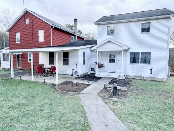 142 Sorbertown Hill Road , Hunlock Creek, PA 18621