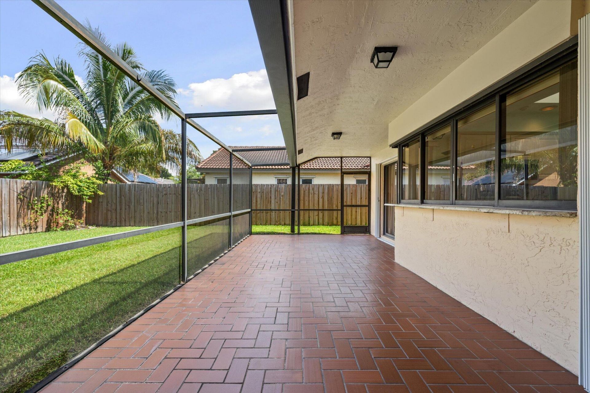 10407 NW 7th Street, Plantation, FL 33324 Photo