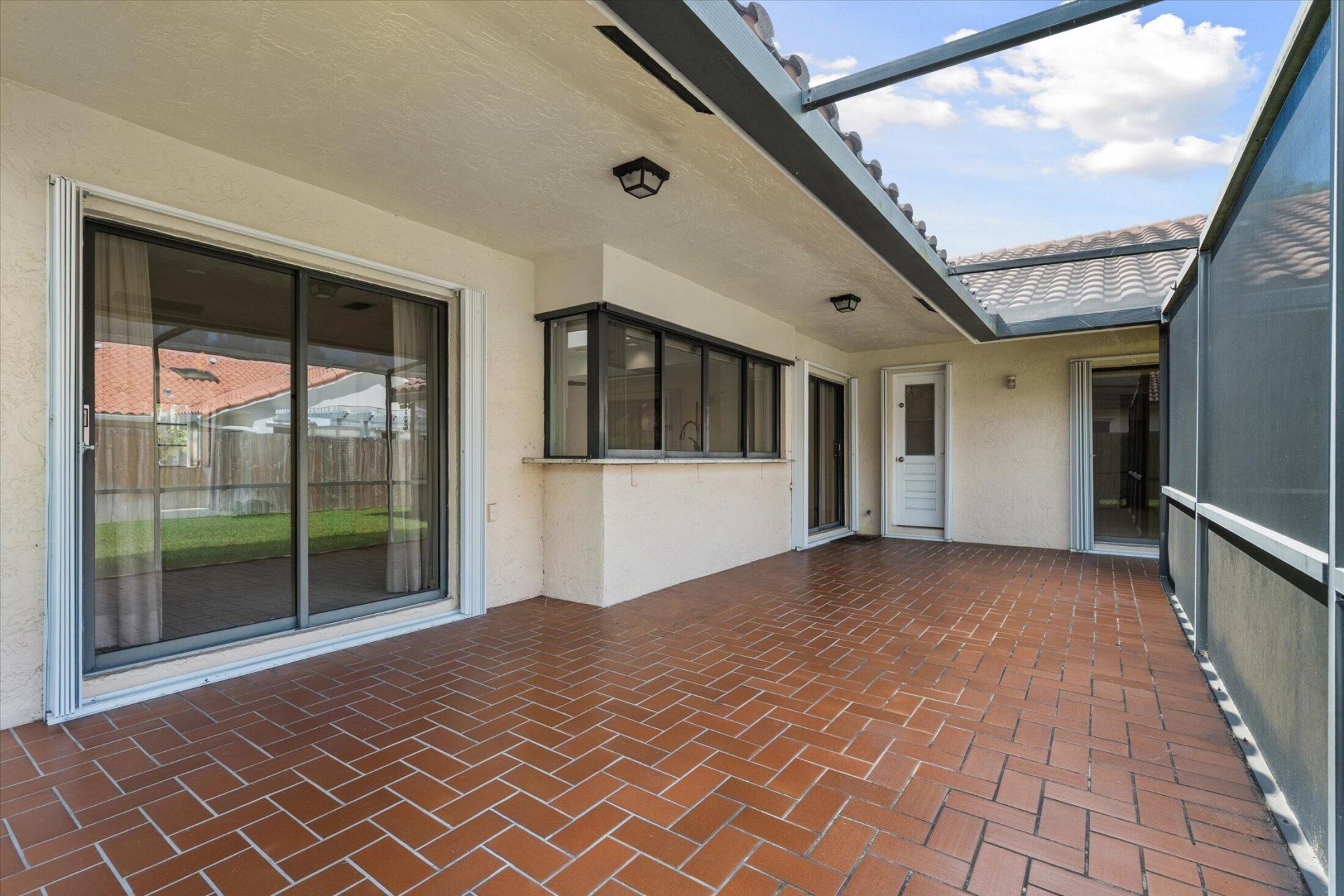 10407 NW 7th Street, Plantation, FL 33324 Photo